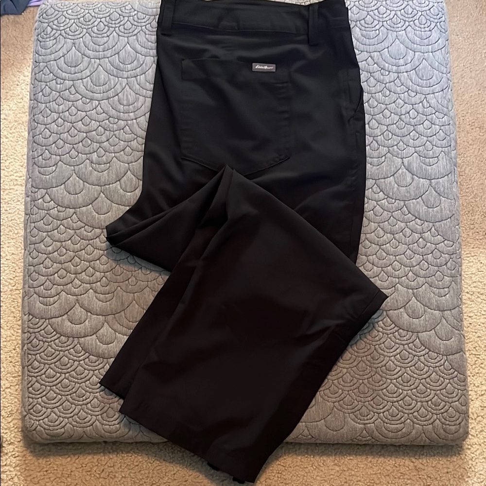 Women’s capri Black Pants